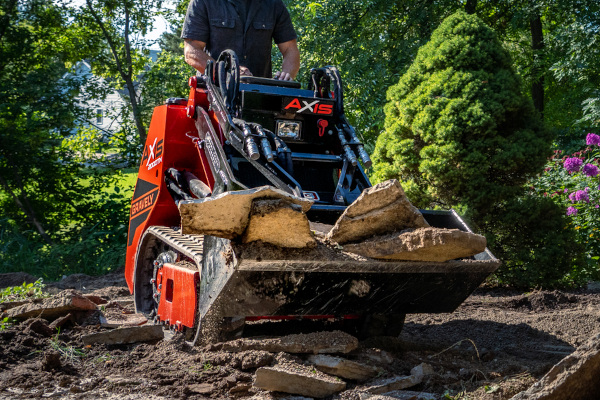 Gravely-UtilityLoader-Y24.jpg