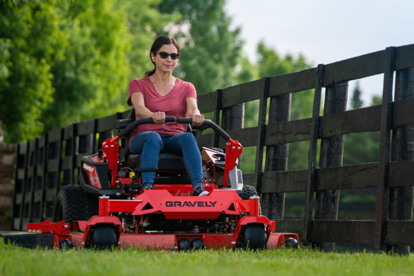 Gravely | Zero-Turn Mowers | ZT HD for sale at Carroll's Service Center, Maryland