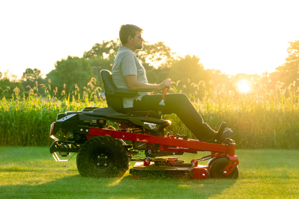 Gravely | Zero-Turn Mowers | ZT XL for sale at Carroll's Service Center